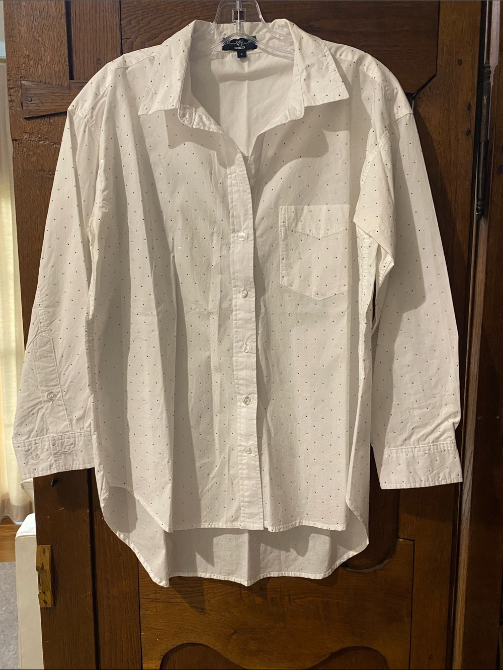 Velvet Heart White Button-Down Shirt with Tiny Dot Pattern